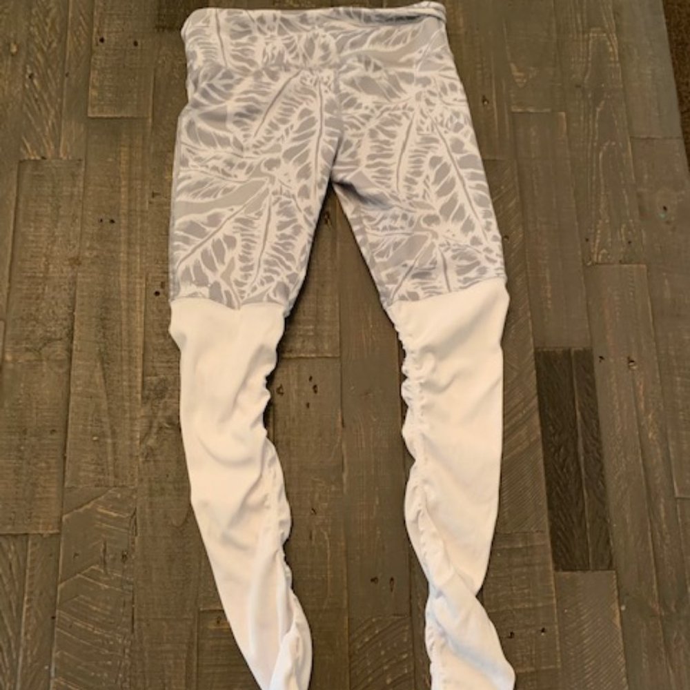 ALO Goddess Legging